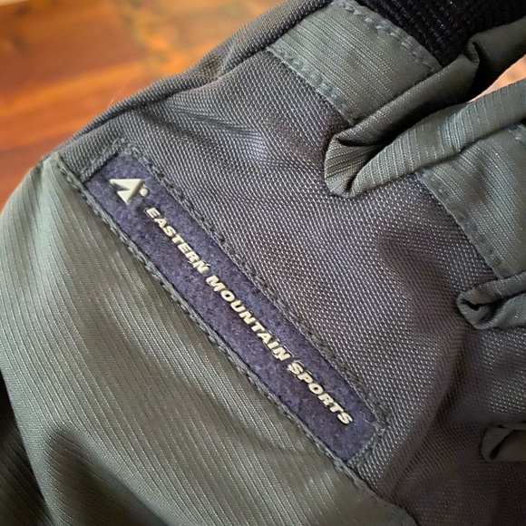 EMS Black and Gray Large Men’s Ski Gloves - Picture 3 of 4